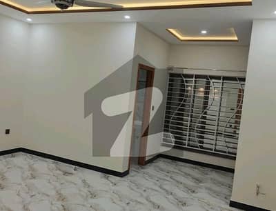 A Great Choice For A 3200 Square Feet House Available In G-15/1