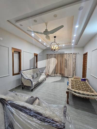 جی ۔ 13 اسلام آباد میں 3 کمروں کا 14 مرلہ زیریں پورشن 1.5 لاکھ میں کرایہ پر دستیاب ہے۔