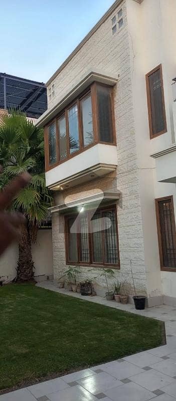 540 Yards Bungalow For Sale In Dha Phase 7