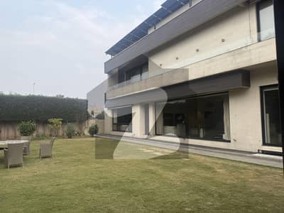 ڈی ایچ اے فیز 6 ڈیفنس (ڈی ایچ اے),لاہور میں 4 کمروں کا 2 کنال مکان 18.0 کروڑ میں برائے فروخت۔