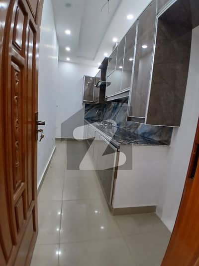 گلشن مدینہ فیروزپور روڈ,لاہور میں 3 کمروں کا 3 مرلہ مکان 52.0 ہزار میں کرایہ پر دستیاب ہے۔