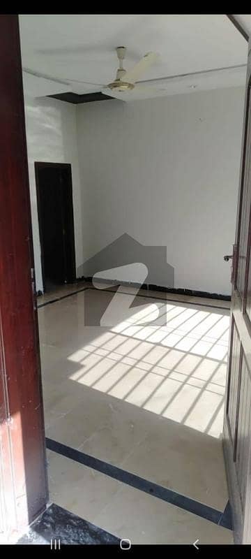 کورنگ ٹاؤن اسلام آباد میں 4 کمروں کا 5 مرلہ مکان 75.0 ہزار میں کرایہ پر دستیاب ہے۔