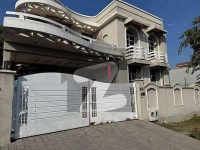 Luxury Designer House 7 Bedroom Corner House With Swimming Pool Extra Land In E-11 Luxury Designer House 7 Bedroom Corner House With Swimming Pool Extra Land In E-11