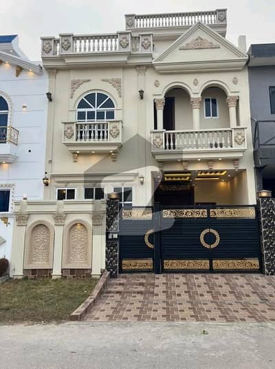 Your Search Ends Right Here With The Beautiful Prime Location House In Citi Housing Society At Affordable Price Of Pkr Rs. 19000000