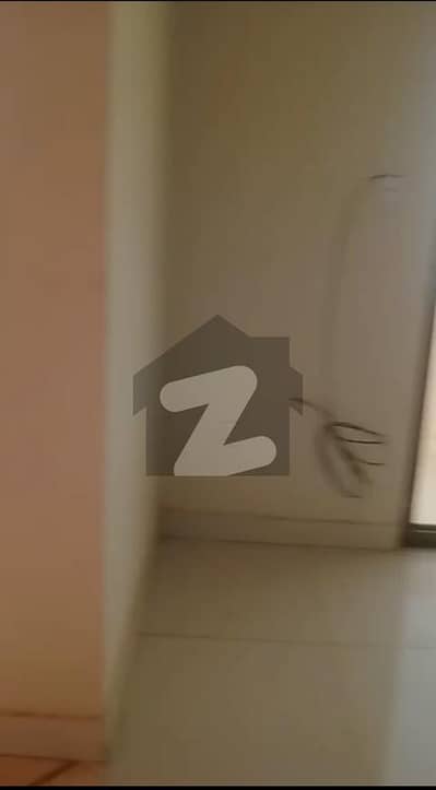 ٹیولِپ ٹاور سعدی روڈ,کراچی میں 2 کمروں کا 5 مرلہ فلیٹ 1.3 کروڑ میں برائے فروخت۔