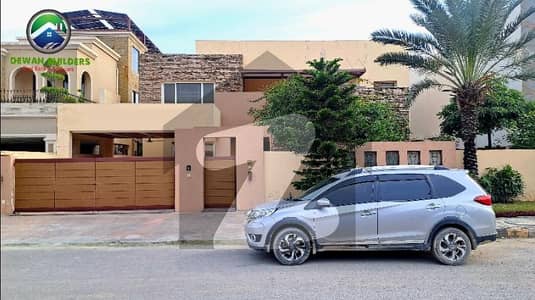 32 Marla Luxurious House For Sale In Intellactual Village