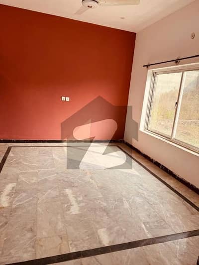 Safety And Beautiful House's Upper Portion Drawing Room