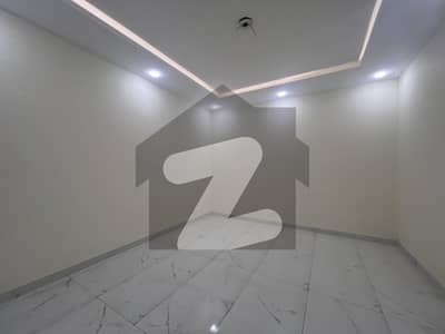 بہادر آباد گلشنِ اقبال ٹاؤن,کراچی میں 3 کمروں کا 7 مرلہ فلیٹ 1.31 لاکھ میں کرایہ پر دستیاب ہے۔