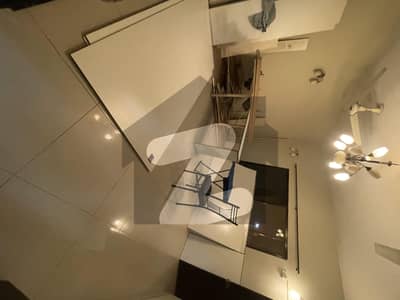 عامر خسرو کراچی میں 4 کمروں کا 12 مرلہ بالائی پورشن 2.0 لاکھ میں کرایہ پر دستیاب ہے۔