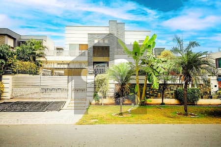 1 KANAL MODERN HOUSE FOR RENT IN DHA PHASE 3