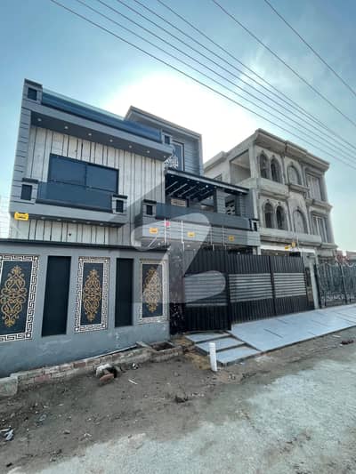 Q block 10 Marla brand new house for sale