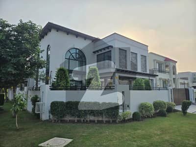 22 Marla Corner House - Fully Furnished