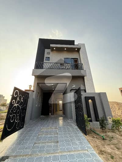 3 Marla Brand New House Available For Rent