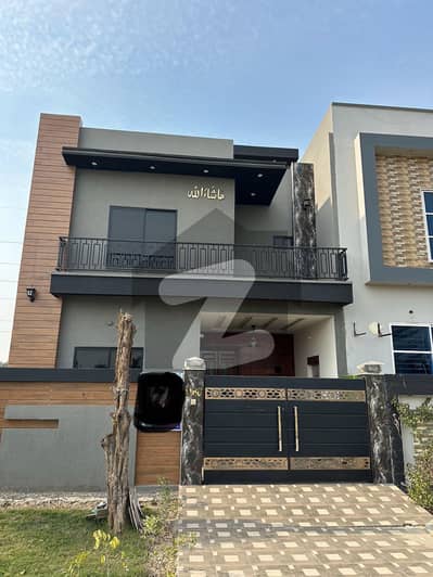 سٹی ہاؤسنگ سمندری روڈ سٹی ہاؤسنگ,فیصل آباد میں 3 کمروں کا 5 مرلہ مکان 1.58 کروڑ میں برائے فروخت۔ سٹی ہاؤسنگ سمندری روڈ سٹی ہاؤسنگ,فیصل آباد میں 3 کمروں کا 5 مرلہ مکان 1.58 کروڑ میں برائے فروخت۔