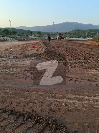 Street No. 10 - Margalla Hills Facing - Level & Heighted Land - 2nd Transfer - Possession Expected Within 3 Months - C-14 Islamabad