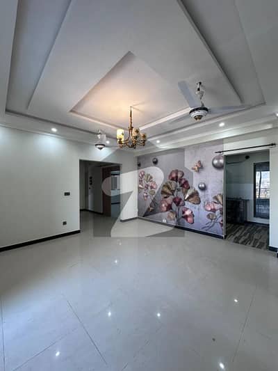 ای ۔ 11/4 ای ۔ 11,اسلام آباد میں 3 کمروں کا 8 مرلہ فلیٹ 90.0 ہزار میں کرایہ پر دستیاب ہے۔