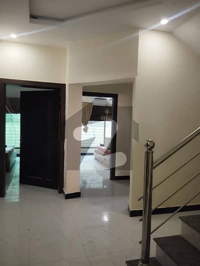 Behria enclave islamabad sector c3 10marla ground portion with 12kv solar available for rent