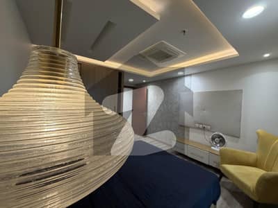 گولڈ کریسٹ مال اینڈ ریزیڈینسی ڈی ایچ اے فیز 4,ڈی ایچ اے ڈیفینس,لاہور میں 2 کمروں کا 7 مرلہ فلیٹ 1.8 لاکھ میں کرایہ پر دستیاب ہے۔