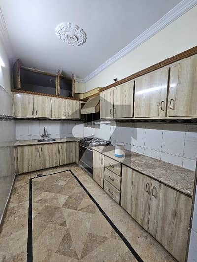 جی ۔ 13 اسلام آباد میں 3 کمروں کا 7 مرلہ بالائی پورشن 80.0 ہزار میں کرایہ پر دستیاب ہے۔