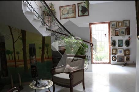 1000 Yards Banglow for sale In Golf course road 1 Dha phase 4