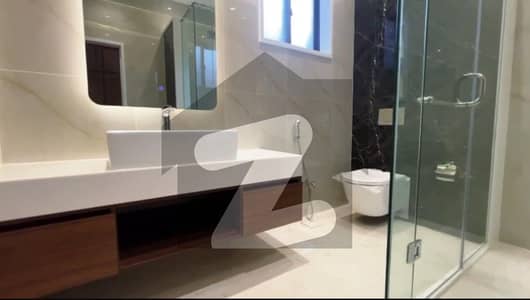 ایف ۔ 6 اسلام آباد میں 6 کمروں کا 1 کنال مکان 14.0 لاکھ میں کرایہ پر دستیاب ہے۔