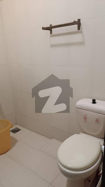 ڈی ایچ اے فیز 6 ڈی ایچ اے ڈیفینس,کراچی میں 6 کمروں کا 1 کنال مکان 13.5 کروڑ میں برائے فروخت۔