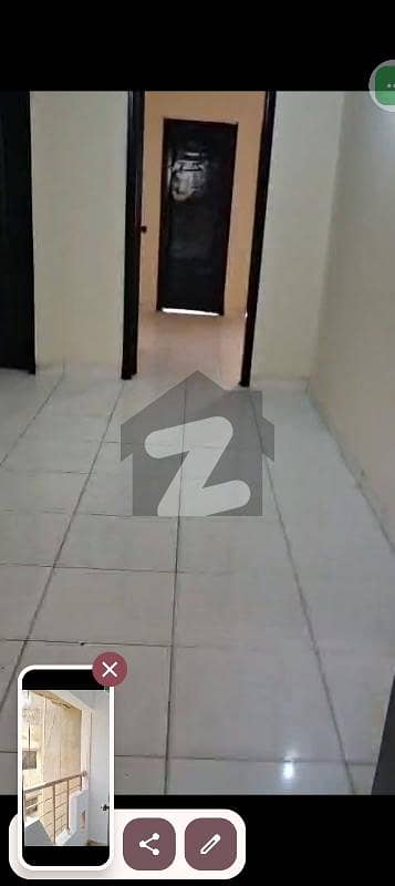 *Flat For Rent *Shahbaz Commercial, Karachi* *Flat For Rent *Shahbaz Commercial, Karachi*