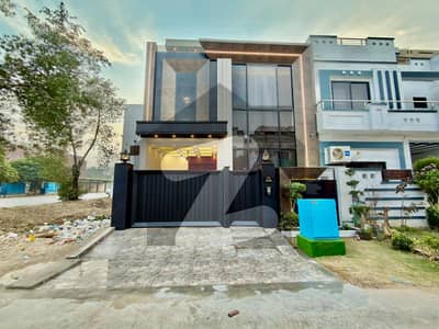 5 Marla Ultra Modern Designer House For Sale