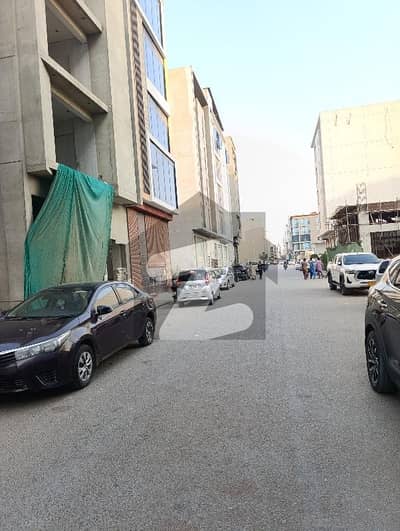 BRAND NEW 1000 SQFT 1ST FLOOR OFFICE ON PRIME LOCATION OF DHA PHASE 8 MURTUZA COMMERCIAL