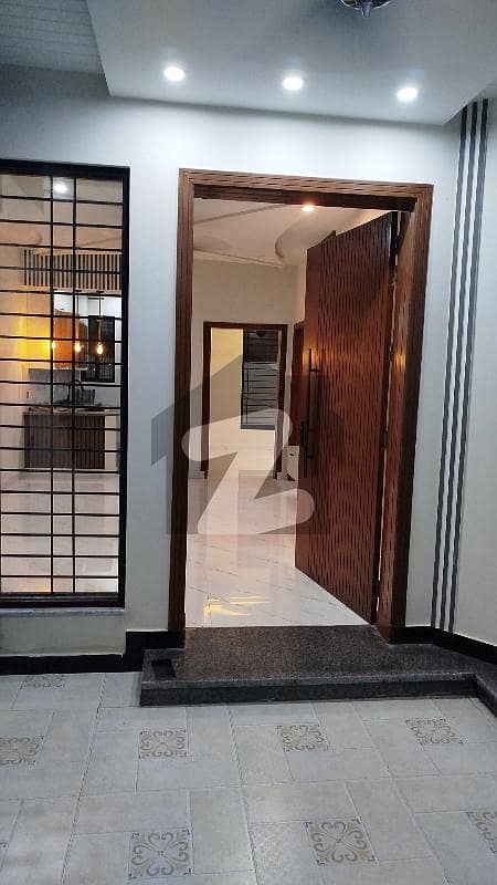 فیصل ٹاؤن - ایف ۔ 18 اسلام آباد میں 5 کمروں کا 5 مرلہ مکان 2.65 کروڑ میں برائے فروخت۔ فیصل ٹاؤن - ایف ۔ 18 اسلام آباد میں 5 کمروں کا 5 مرلہ مکان 2.65 کروڑ میں برائے فروخت۔