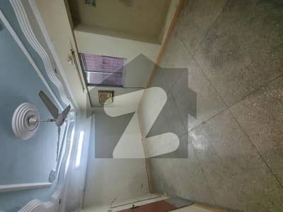 Noman Center Gulshan-E-Iqbal Block 5 Flat For Sale 3 Bed Drawing Dining Leased Bank Loan Applicable