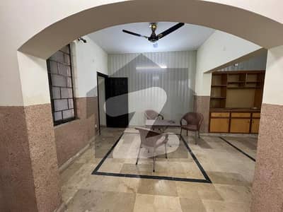 جی ۔ 14/4 جی ۔ 14,اسلام آباد میں 2 کمروں کا 7 مرلہ زیریں پورشن 78.0 ہزار میں کرایہ پر دستیاب ہے۔