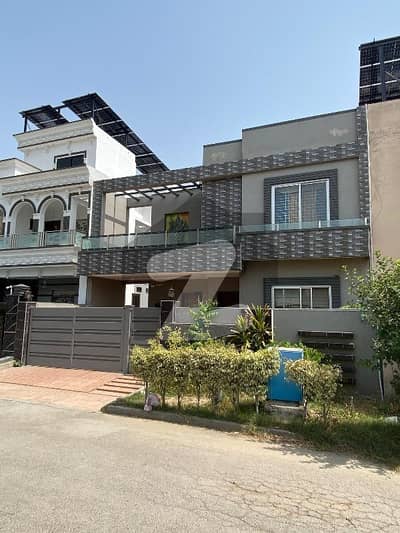 Kanal House For Rent in City Housing