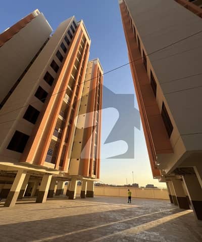 Saima Residencia Adjacent Lakhani Fantasia , Near Capital Society , Scheme 33 - Chance Deal West Open Apartment