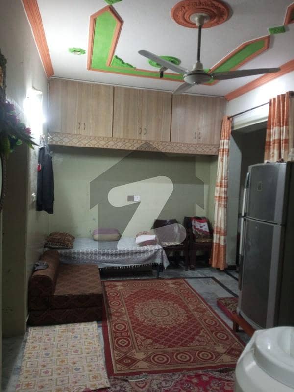 ایچ ۔ 13 اسلام آباد میں 3 کمروں کا 4 مرلہ مکان 81.0 لاکھ میں برائے فروخت۔ ایچ ۔ 13 اسلام آباد میں 3 کمروں کا 4 مرلہ مکان 81.0 لاکھ میں برائے فروخت۔