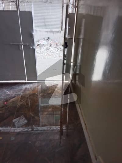 بخاری کمرشل ایریا ڈی ایچ اے فیز 6,ڈی ایچ اے ڈیفینس,کراچی میں 2 کمروں کا 5 مرلہ فلیٹ 2.9 کروڑ میں برائے فروخت۔