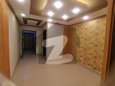 جی ۔ 11 اسلام آباد میں 2 کمروں کا 2 مرلہ دفتر 2.3 کروڑ میں برائے فروخت۔