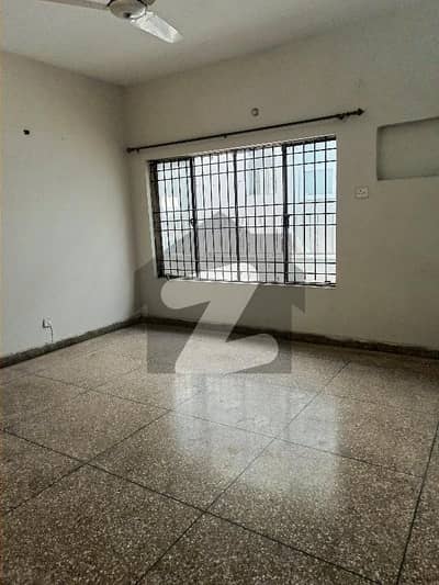 F10 Upper Portion For Rent