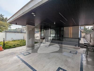 ڈی ایچ اے فیز 1 - سیکٹر ایف ڈی ایچ اے ڈیفینس فیز 1,ڈی ایچ اے ڈیفینس,اسلام آباد میں 6 کمروں کا 1 کنال مکان 5.65 لاکھ میں کرایہ پر دستیاب ہے۔