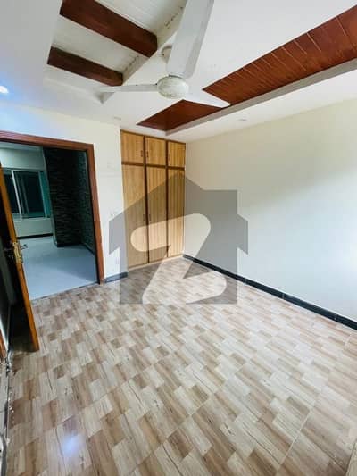 ای ۔ 11/4 ای ۔ 11,اسلام آباد میں 2 کمروں کا 5 مرلہ فلیٹ 45.0 ہزار میں کرایہ پر دستیاب ہے۔