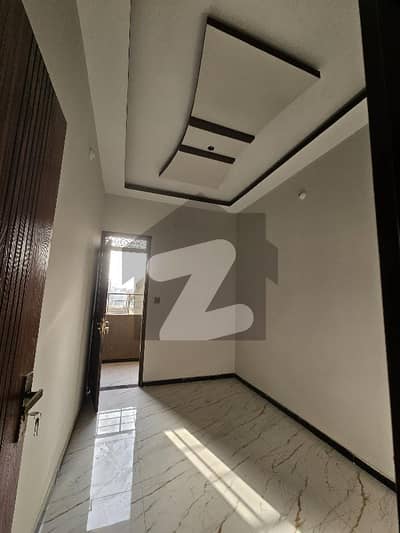 Spacious 50 Square Yards Flat Available For Sale In Allahwala Town