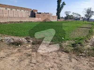 ملتان روڈ لاہور میں 22 کنال صنعتی زمین 45.0 کروڑ میں برائے فروخت۔