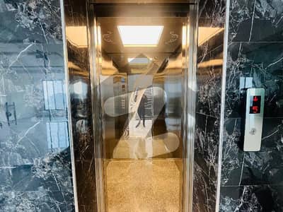 ڈی ایچ اے فیز 6 ڈیفنس (ڈی ایچ اے),لاہور میں 1 کمرے کا 8 مرلہ مکان 1.5 لاکھ میں کرایہ پر دستیاب ہے۔