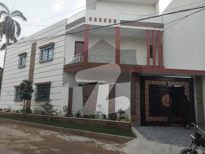 پی ای سی ایچ ایس بلاک 2 پی ای سی ایچ ایس,جمشید ٹاؤن,کراچی میں 5 کمروں کا 10 مرلہ مکان 9.0 کروڑ میں برائے فروخت۔