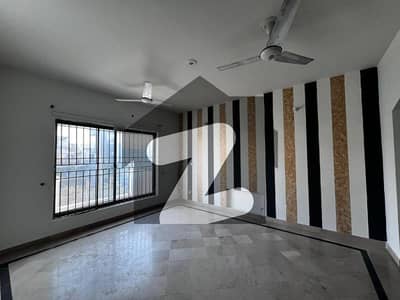 جی ۔ 13/3 جی ۔ 13,اسلام آباد میں 3 کمروں کا 10 مرلہ بالائی پورشن 85.0 ہزار میں کرایہ پر دستیاب ہے۔