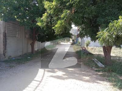 40 feet wide road . . . nazimuddin road plot available for sale . . .