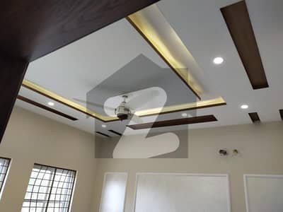 A BEAUTIFUL 8 MARLA LOWER PORTION