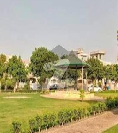 لیک سٹی ۔ سیکٹر ایم ۔ 2 لیک سٹی,رائیونڈ روڈ,لاہور میں 1 کنال رہائشی پلاٹ 3.05 کروڑ میں برائے فروخت۔