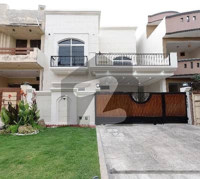 Ideally Located Prime Location House For sale In D-12/2 Available