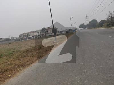 1Kanal Plot near to Park Reasonable Deal Block G